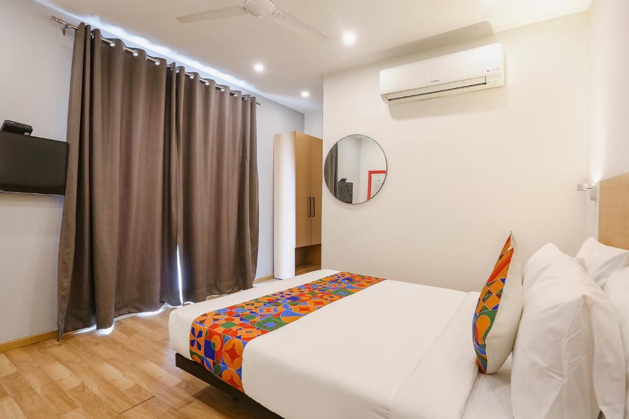 Fabexpress D2 Paschim Vihar Hotel Delhi  Eksteriør billede