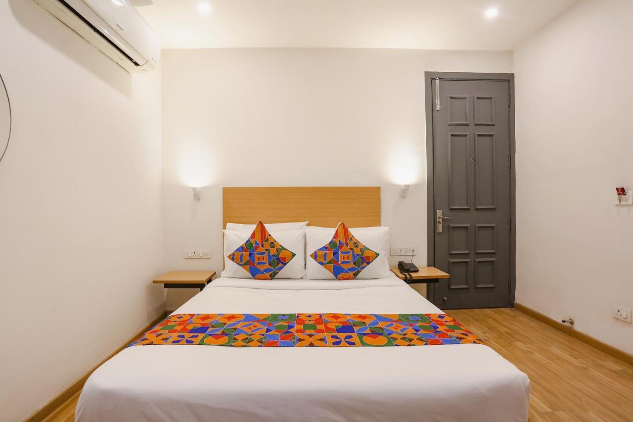Fabexpress D2 Paschim Vihar Hotel Delhi  Eksteriør billede